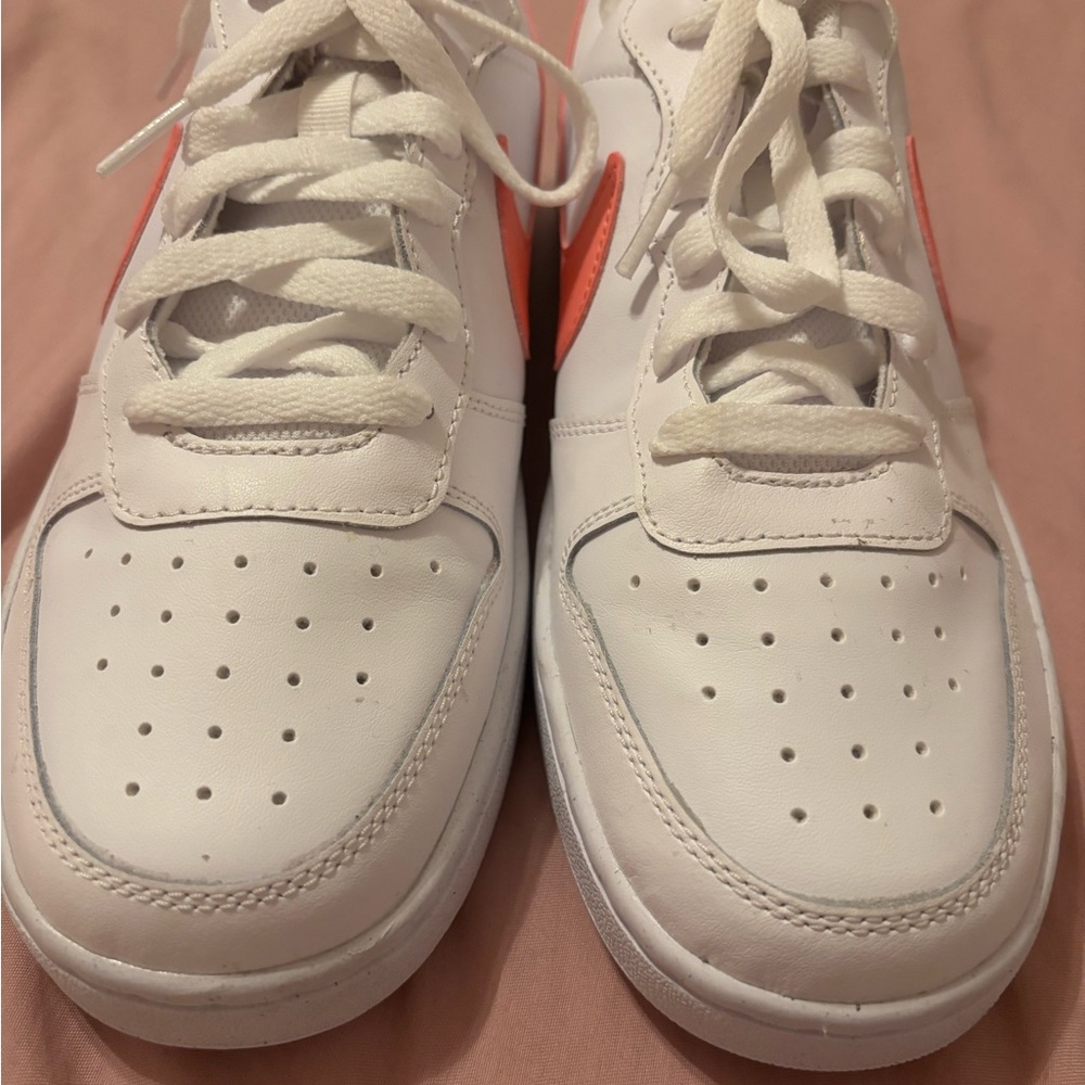 Nike Kids White and Orange Sneakers